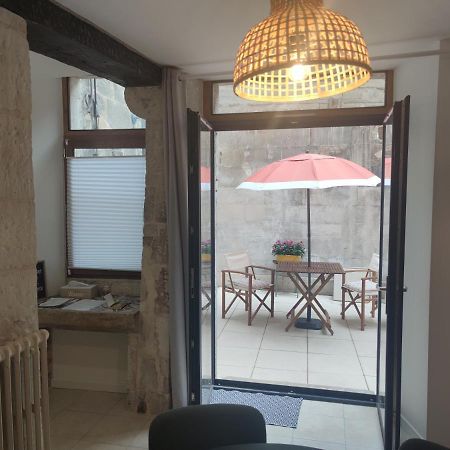 Studio de charme, au calme dans le vieux Chaumont Extérieur photo